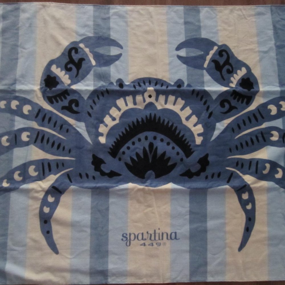 Spartina 449 Blue Crab Beach Towel--Huge 37"x70"--Thick and Beautiful--New - Picture 2 of 6